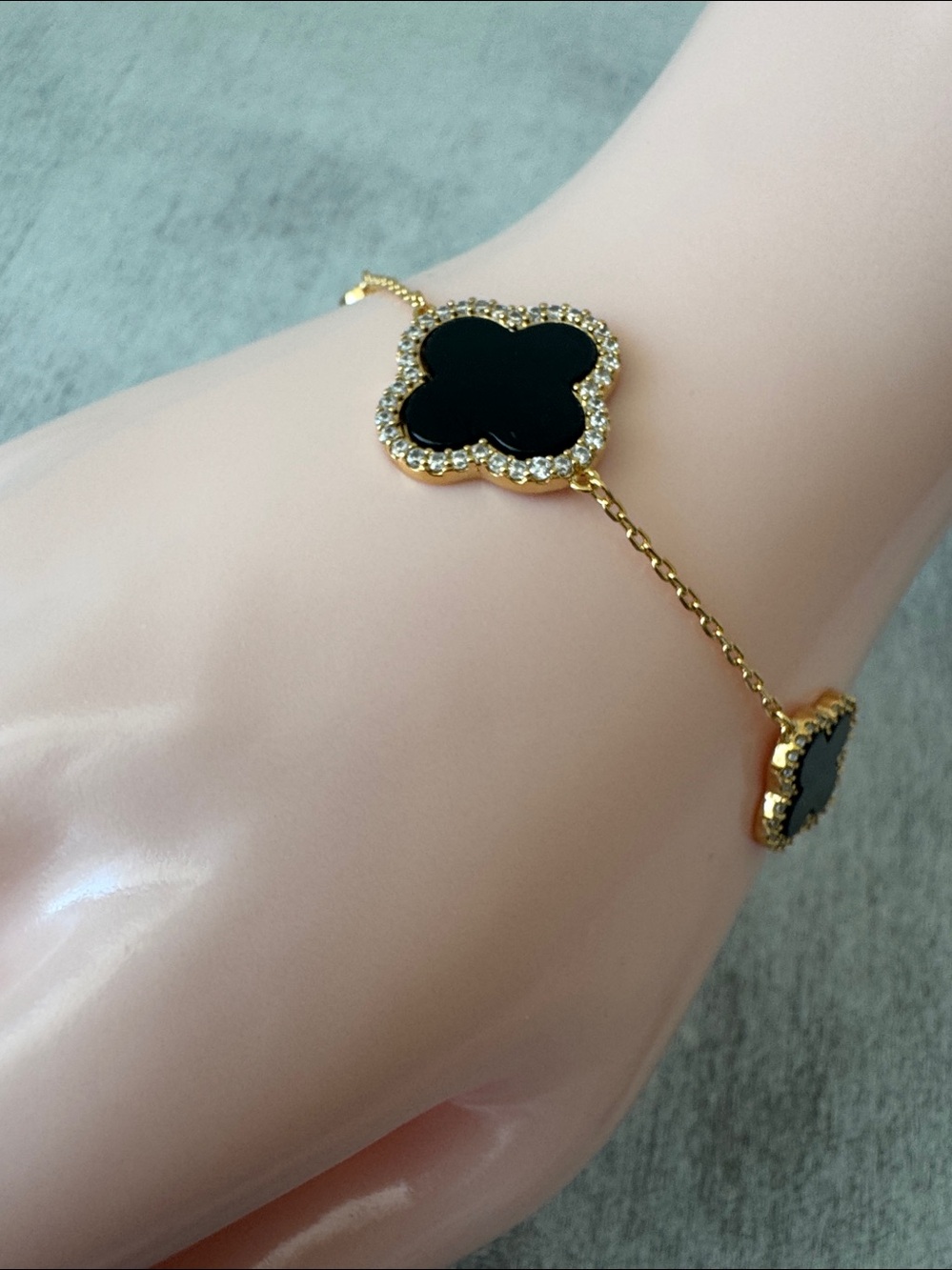 Rachel Zoe 14K Gold Plated Brass Pave 3 Clover Onyx Bracelet